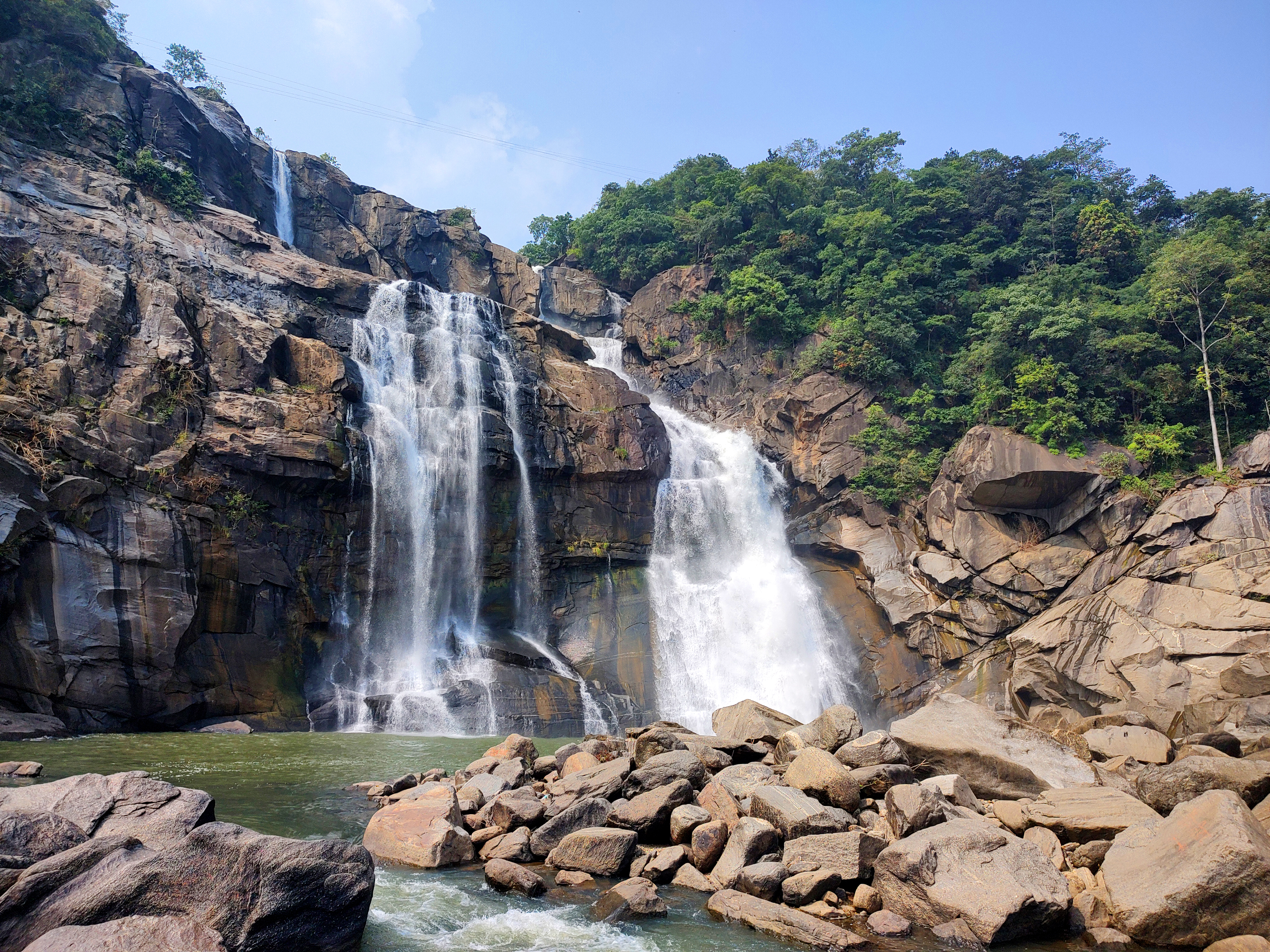 Hundru Falls Explorer